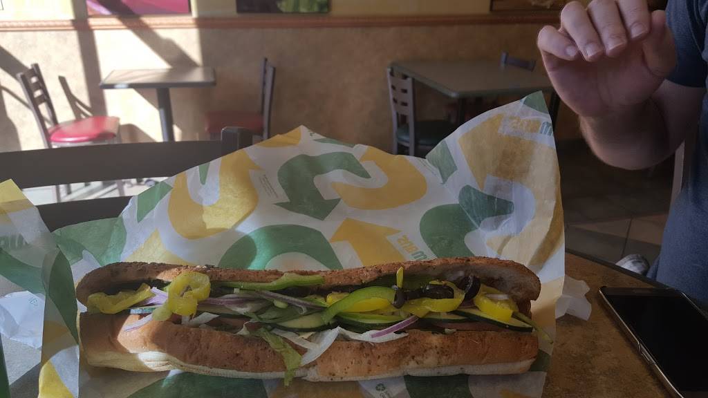 Subway Restaurants | restaurant | 670 River Oaks Parkway, Marketplace Suite M, San Jose, CA 95134, USA | 4084346877 OR +1 408-434-6877
