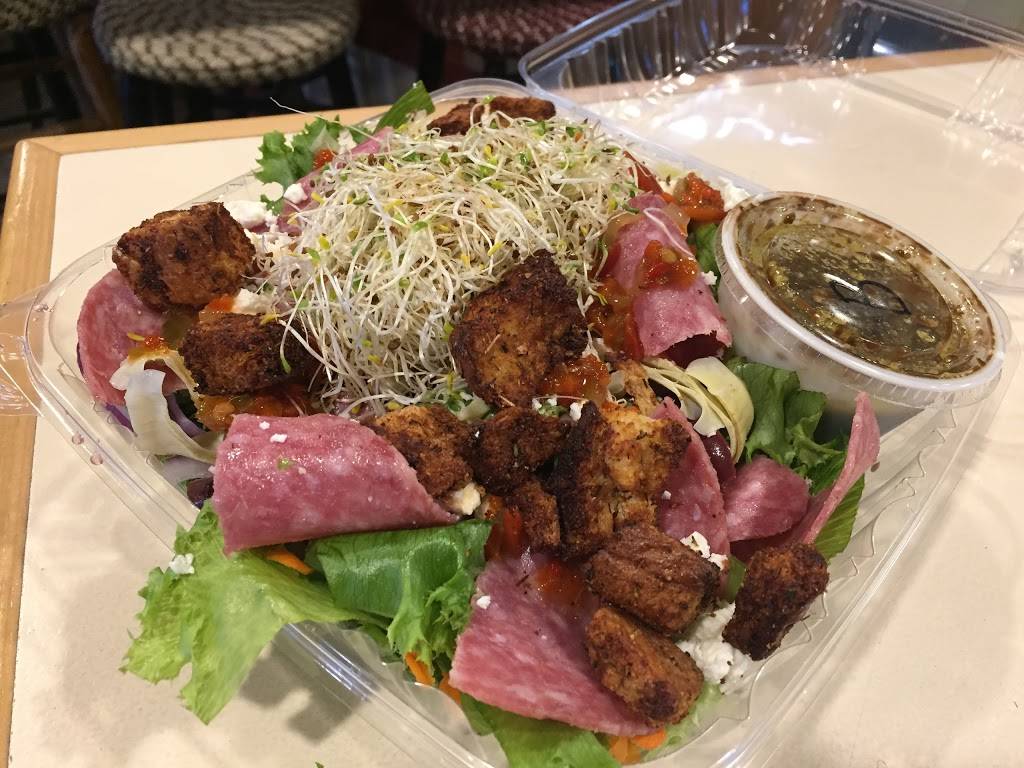 DEllies | cafe | Village West, 9000 Main St #5, Carrabassett Valley, ME 04947, USA | 2072372490 OR +1 207-237-2490