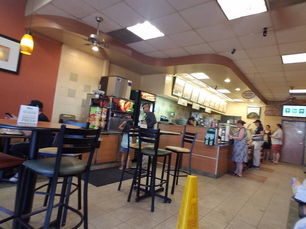 Subway Restaurants | restaurant | 6345 E Spring St Suite A Lakewood Plaza Shopping Center, Long Beach, CA 90808, USA | 5624209303 OR +1 562-420-9303