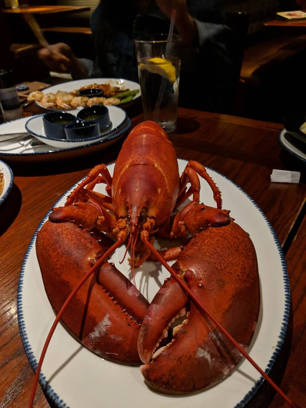 Red Lobster | restaurant | 2820, I-10, Beaumont, TX 77703, USA | 4098927821 OR +1 409-892-7821