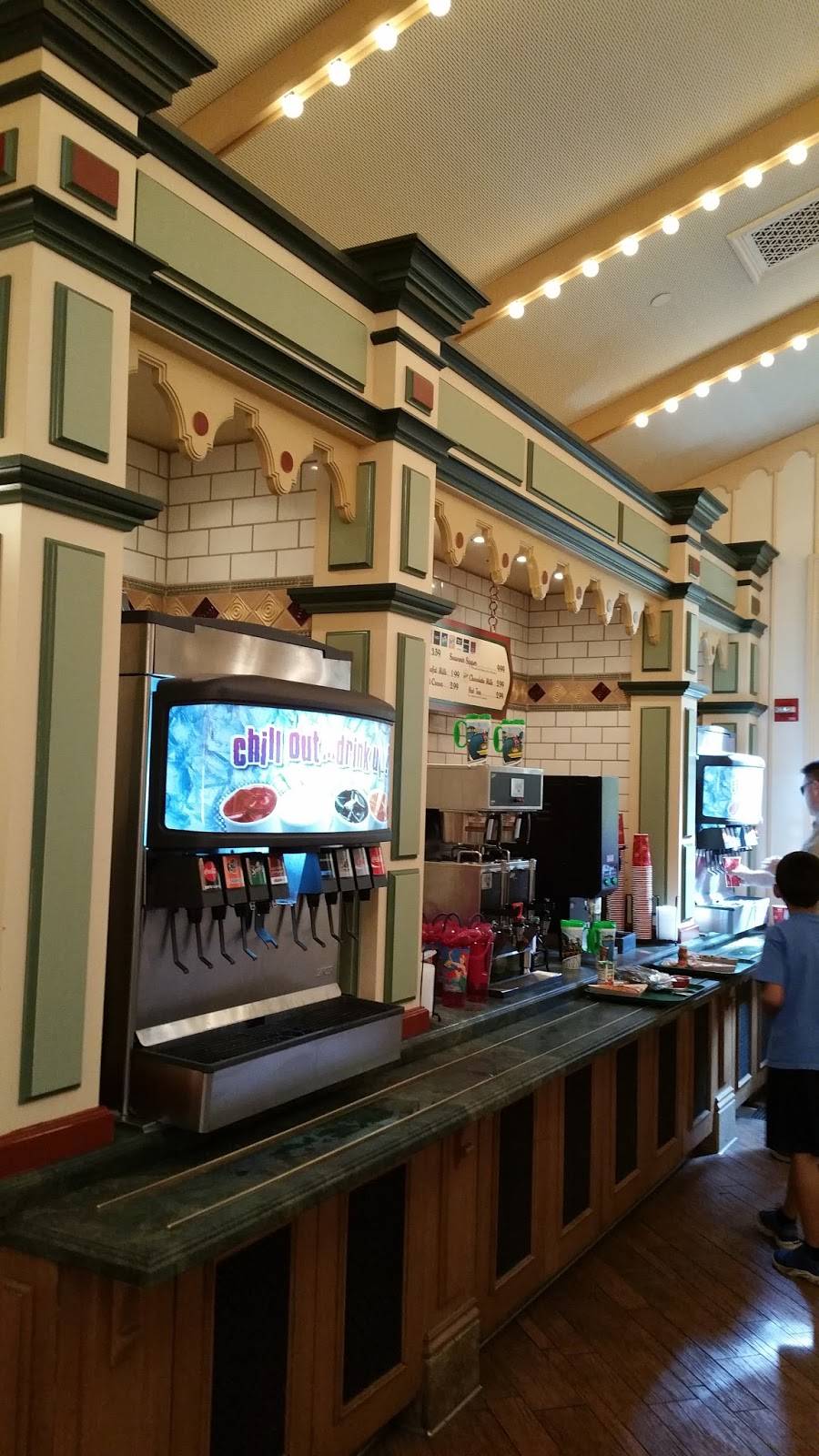 Boardwalk Pizza & Pasta | restaurant | 1313 S, Disneyland Dr, Anaheim, CA 92802, USA | 7147813463 OR +1 714-781-3463