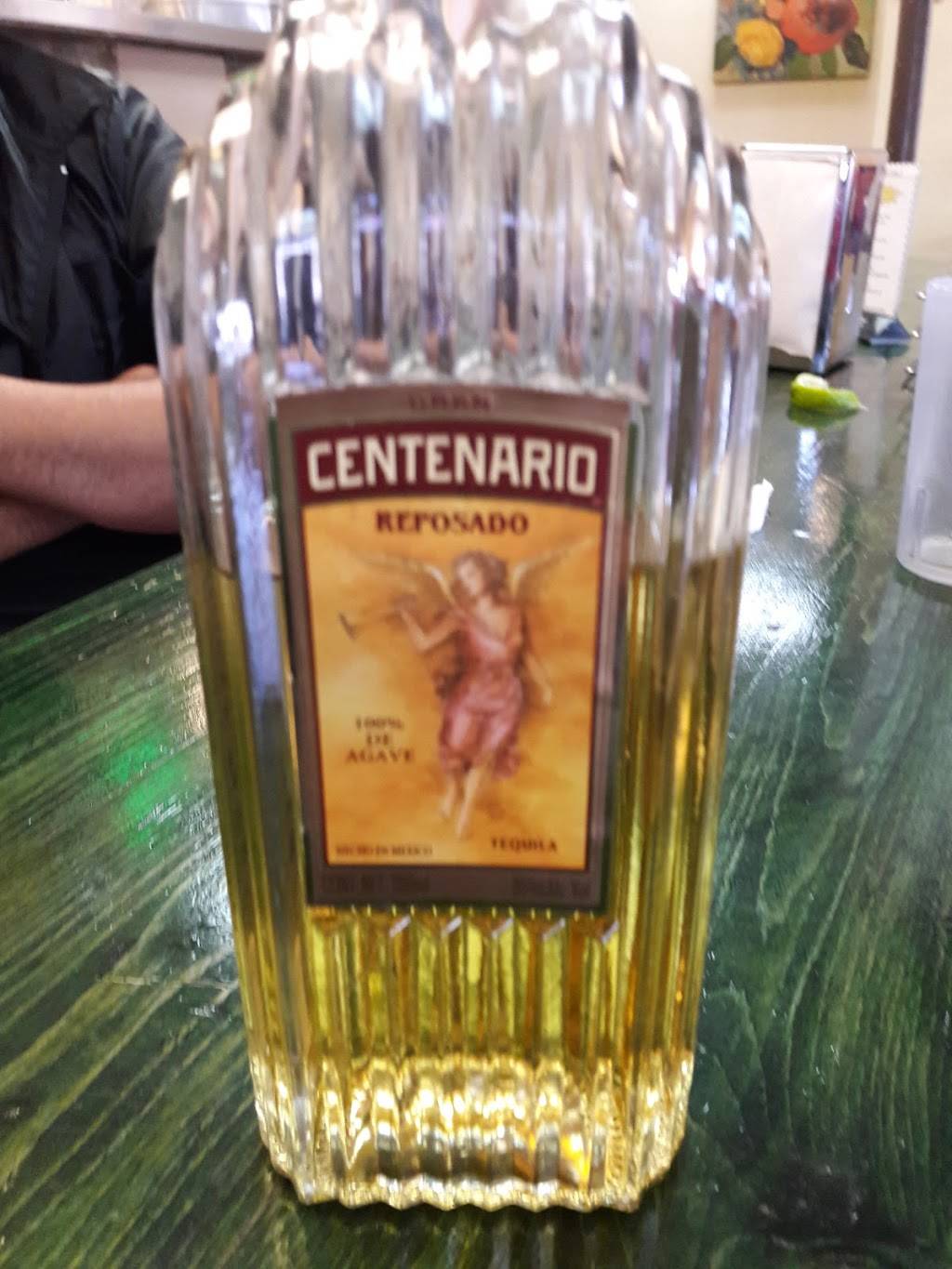 Claudias Restaurant | restaurant | 1942, 1305 Pleasanton Rd, San Antonio, TX 78214, USA | 2103621204 OR +1 210-362-1204