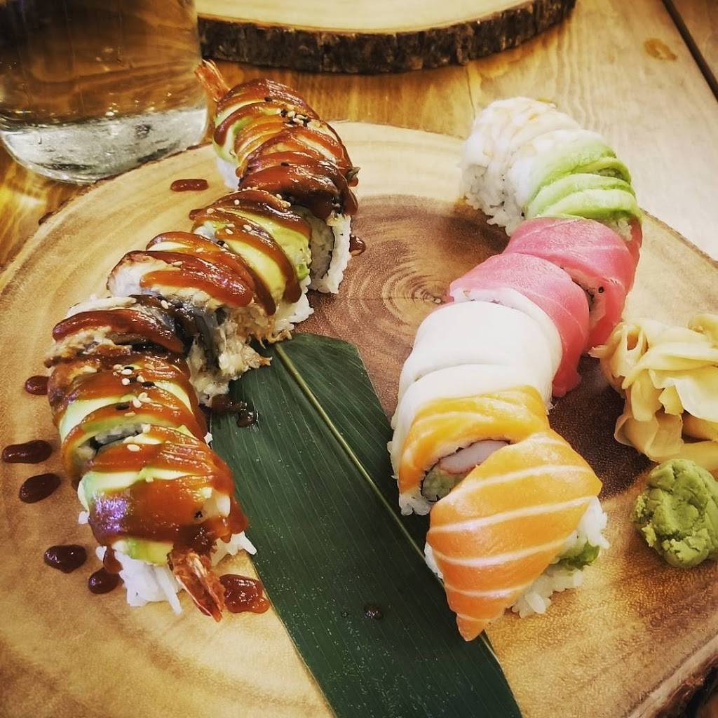 Hungry Sumo | restaurant | 2663 S Kinnickinnic Ave, Milwaukee, WI 53207, USA | 4145959656 OR +1 414-595-9656