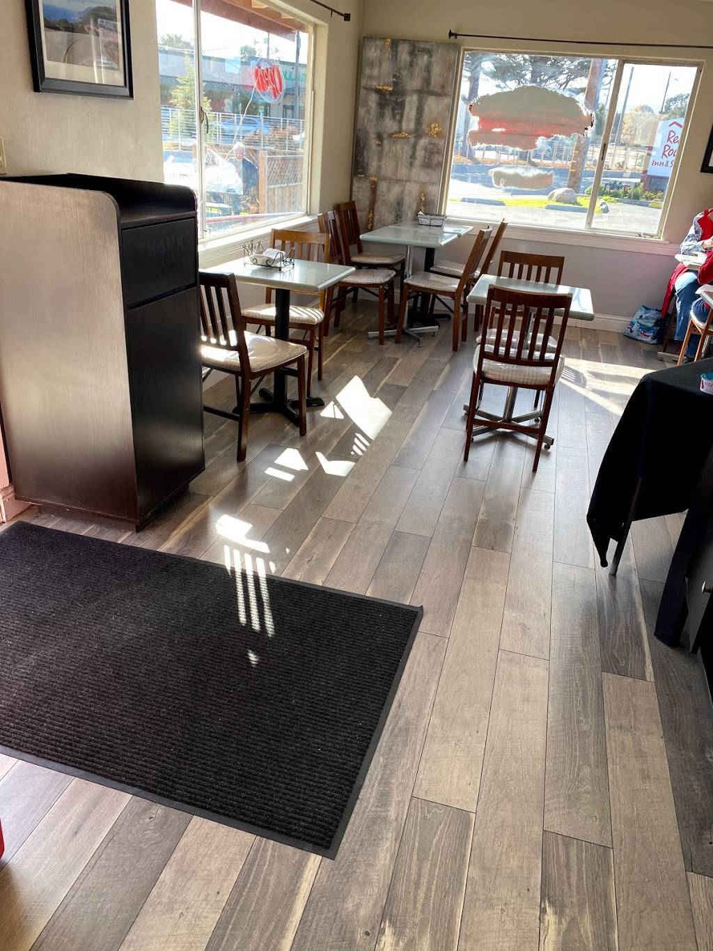 3 Mundos Sandwich Shop | restaurant | 2233 N Fremont St, Monterey, CA 93940, USA | 8313240369 OR +1 831-324-0369