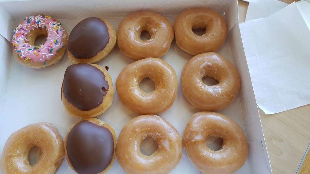 Krispy Kreme | bakery | 11506 Abercorn St, Savannah, GA 31419, USA | 9129251114 OR +1 912-925-1114