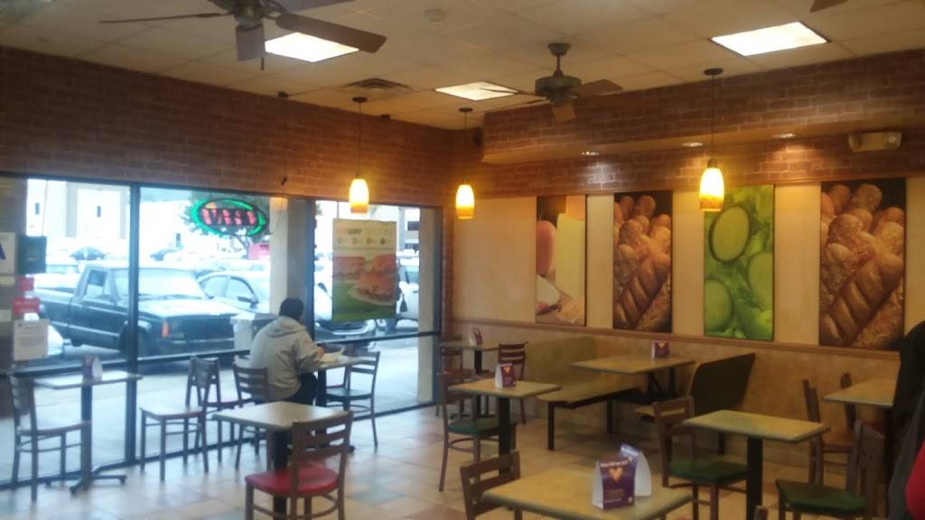 Subway Restaurants | restaurant | 3812 Pierce St Q, Riverside, CA 92503, USA | 9513595002 OR +1 951-359-5002