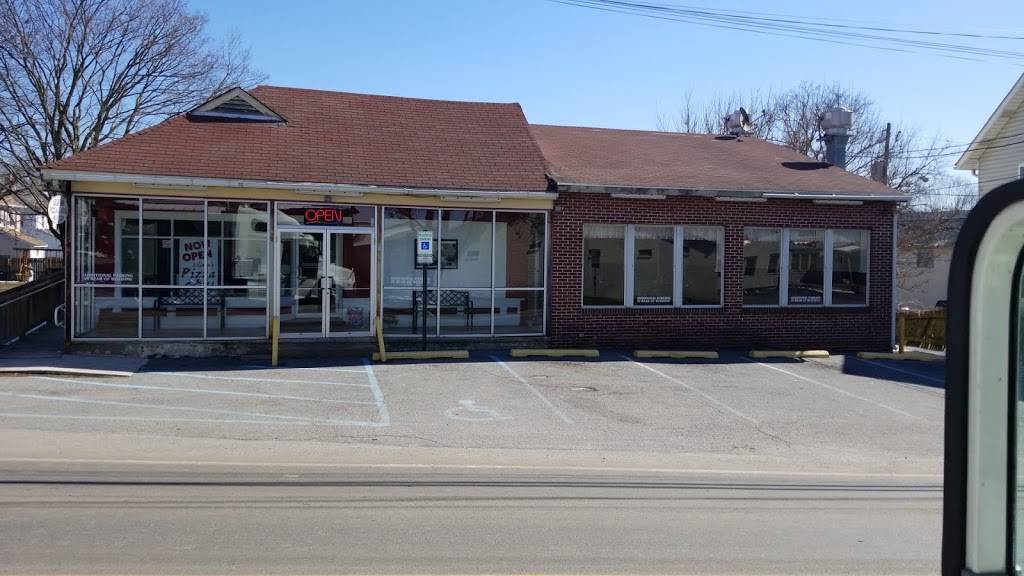 Lilianas Pizza & Grill | restaurant | 1032, 1160 Newark Rd, Toughkenamon, PA 19374, USA | 4849152121 OR +1 484-915-2121
