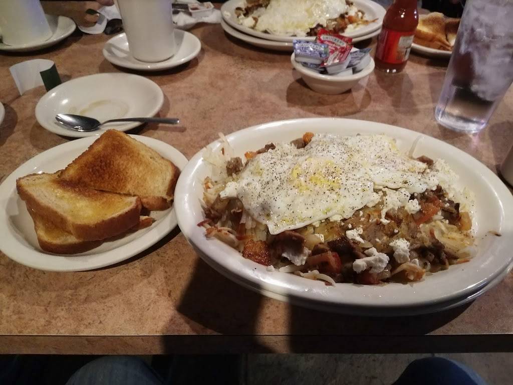 Tonys Grill | restaurant | 104 IN-25, Rochester, IN 46975, USA | 5742232855 OR +1 574-223-2855