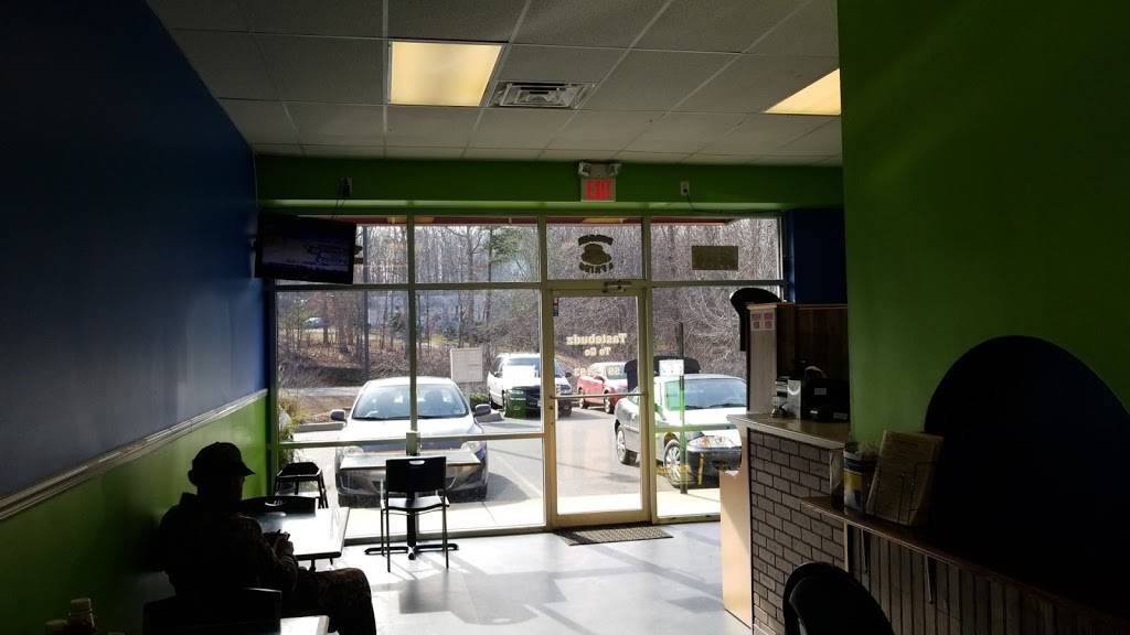 Tastebudz To Go | restaurant | 68 Heritage Dr Ste 6, Palmyra, VA 22963, USA | 4345915193 OR +1 434-591-5193