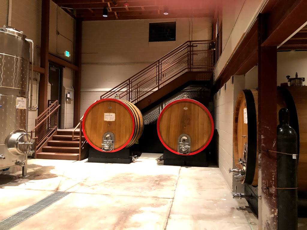 Attimo Wine | restaurant | 2246 Larimer St, Denver, CO 80205, USA | 7202874988 OR +1 720-287-4988