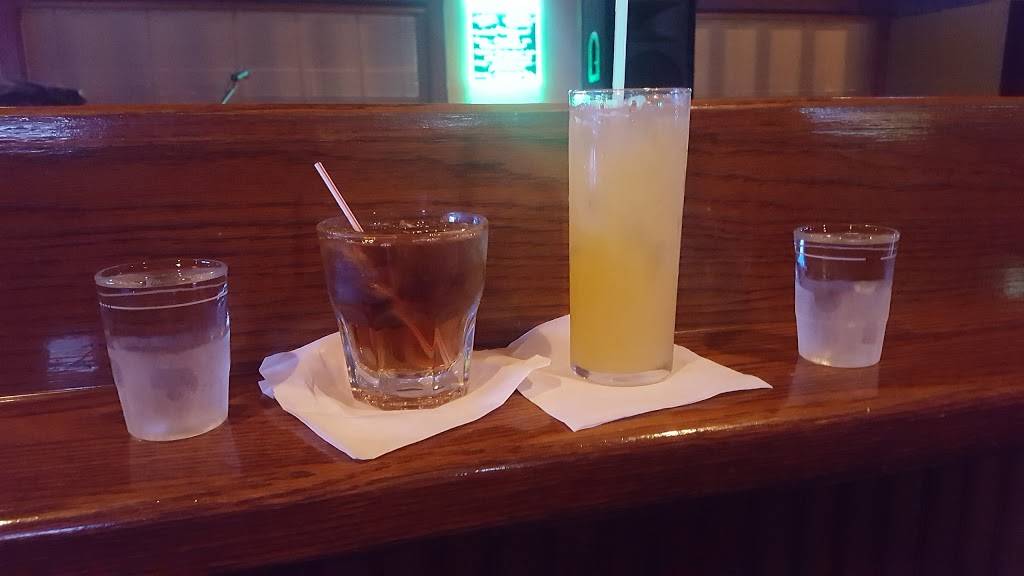 Spotlight Restaurant & Bar | restaurant | 2925 Harvard Ave, Metairie, LA 70006, USA | 5048892311 OR +1 504-889-2311