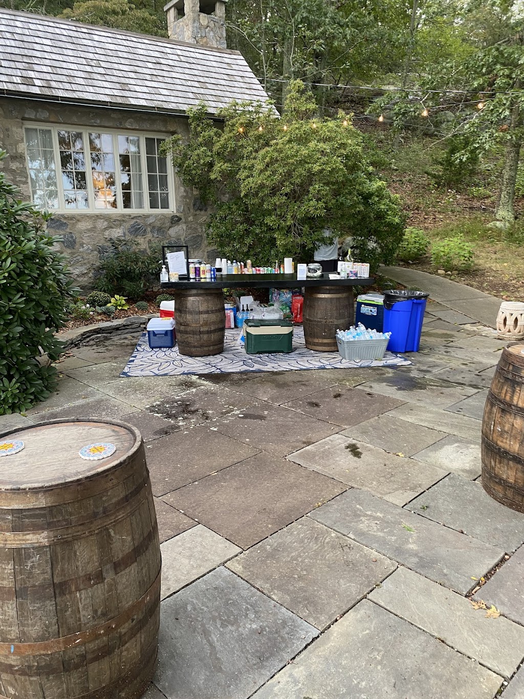 Couple Of Bartenders CT | restaurant | 22 Ashcraft Rd Apartment 2, New London, CT 06320, USA | 8609616074 OR +1 860-961-6074