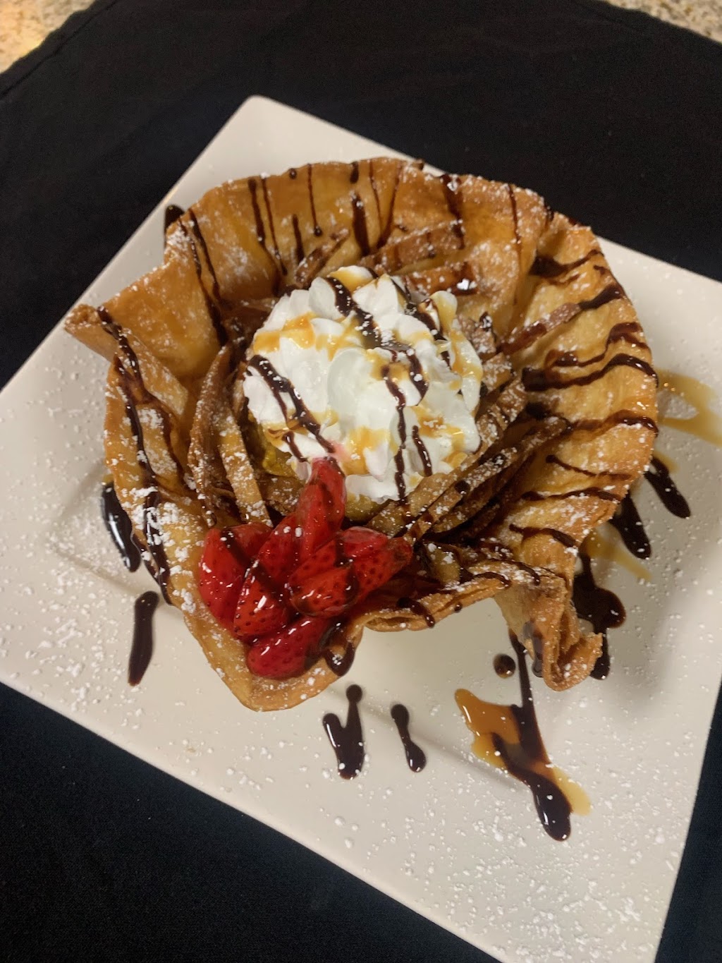 Los Dos Gallos Bar & Grill | restaurant | 6261 Joshua Palmer Wy, Banning, CA 92220, USA | 9518454400 OR +1 951-845-4400