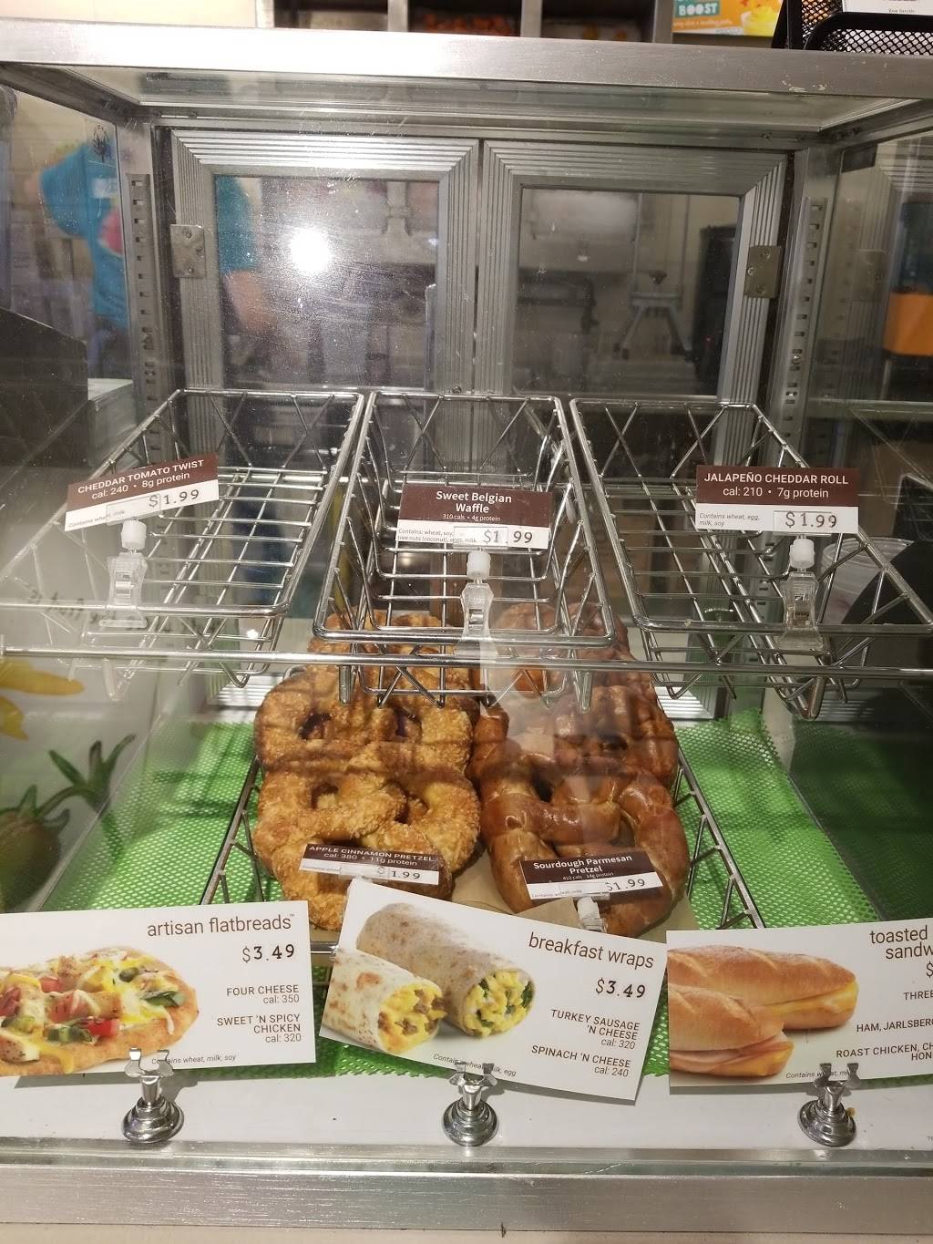 Jamba Juice Bonita Point Plaza | restaurant | 1451 E H St, Chula Vista, CA 91910, USA | 6192164301 OR +1 619-216-4301