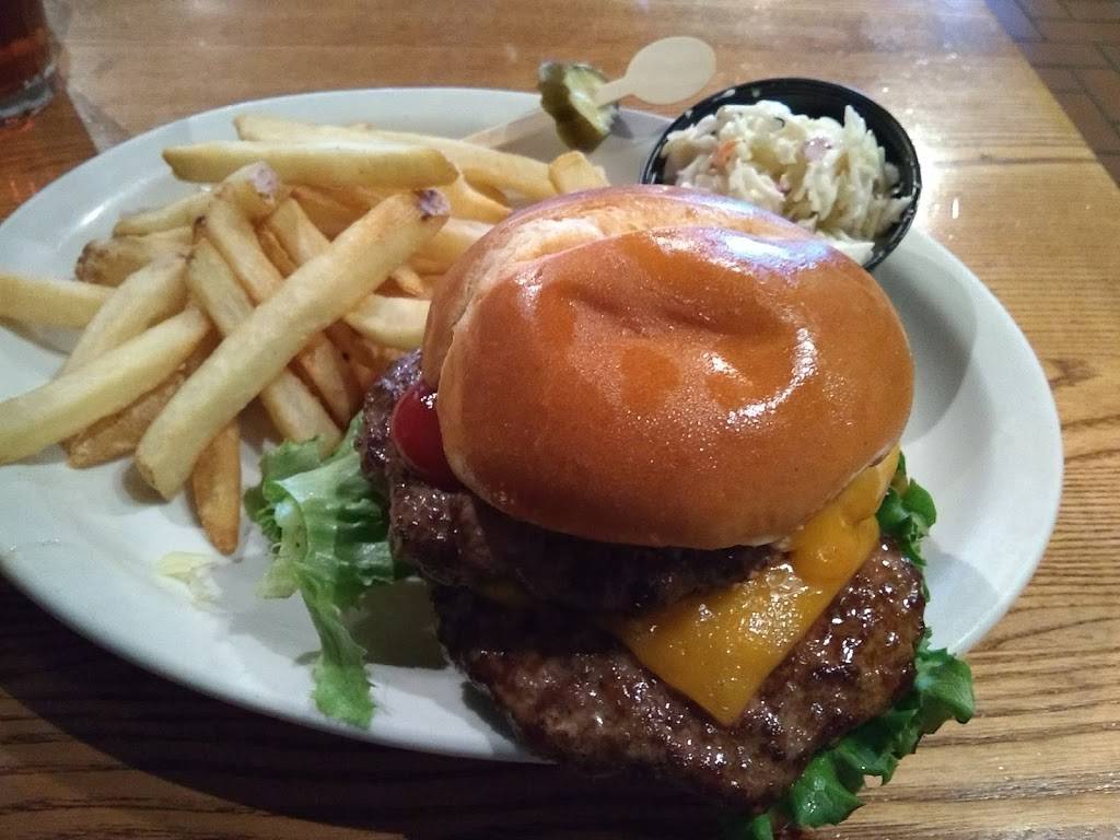 Cracker Barrel Old Country Store | restaurant | 6233 Heimos Industrial Park Dr, St. Louis, MO 63129, USA | 3144168880 OR +1 314-416-8880