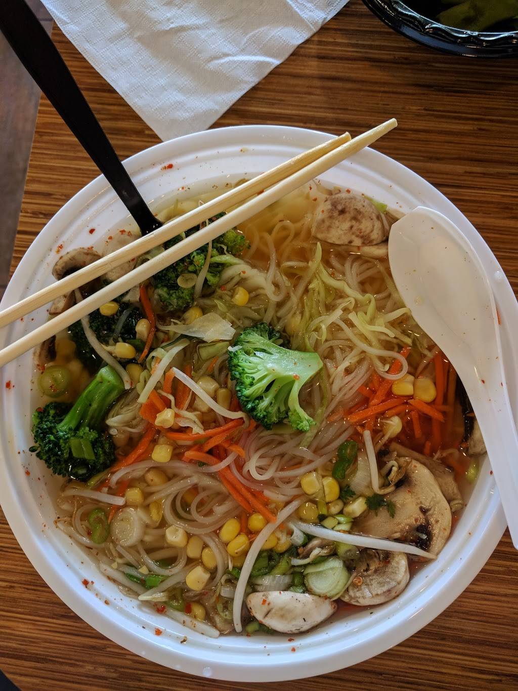 Noodle World Jr | restaurant | 8636 S Sepulveda Blvd, Los Angeles, CA 90045, USA | 3102169888 OR +1 310-216-9888