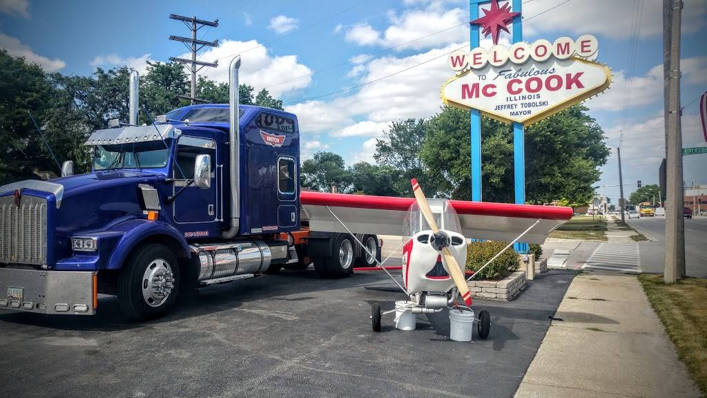 Steak & Egger | restaurant | 8408 Joliet Rd, McCook, IL 60525, USA | 7088539240 OR +1 708-853-9240