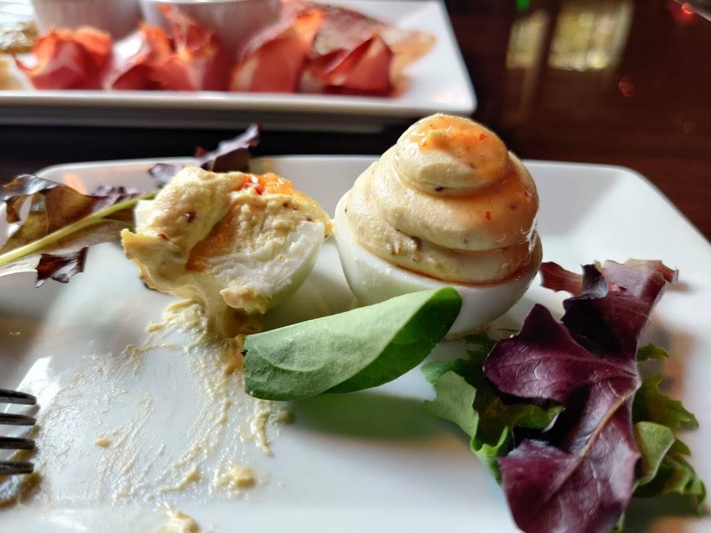 Corner Spot | restaurant | 1556 NW 56th St, Seattle, WA 98107, USA | 2064329528 OR +1 206-432-9528