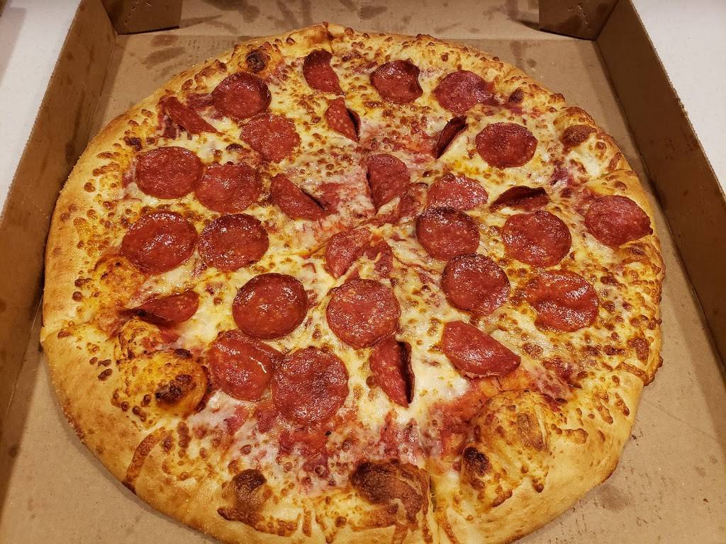 Little Caesars Pizza | meal takeaway | 527 W Main St, Milan, MI 48160, USA | 7345086472 OR +1 734-508-6472