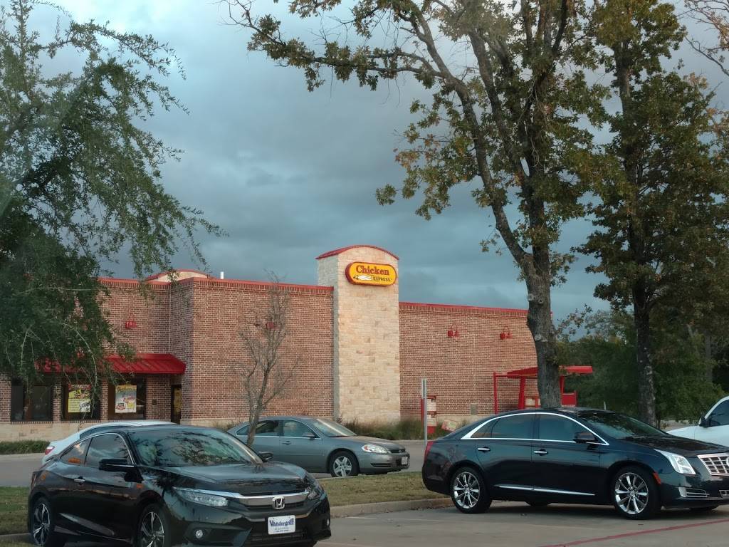 Chicken Express | restaurant | 1243 W Main St, Gun Barrel City, TX 75156, USA | 9038804028 OR +1 903-880-4028