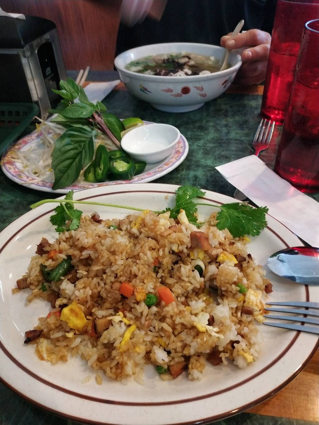 Pho Duy Vietnamese Restaurant | restaurant | 680 Peoria St, Aurora, CO 80011, USA | 3033679884 OR +1 303-367-9884