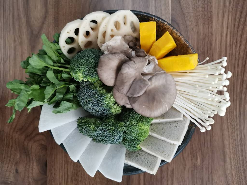 小锅兒 Lil Pot | restaurant | G1 - 220 King St N N2J 3Y7, Waterloo, ON N2J 2Y7, Canada | 5199548666 OR +1 519-954-8666