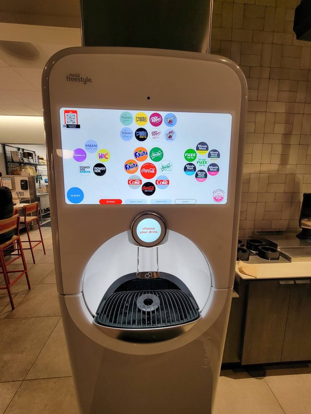 Wendys | restaurant | 13860 Boggy Creek Rd, Orlando, FL 32824, USA | 3212730960 OR +1 321-273-0960