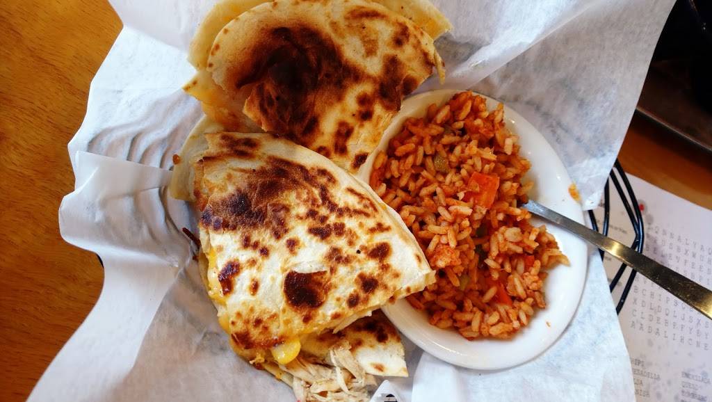 La Cantina | restaurant | 870 N Railroad Ave, Opelika, AL 36801, USA | 3342031418 OR +1 334-203-1418