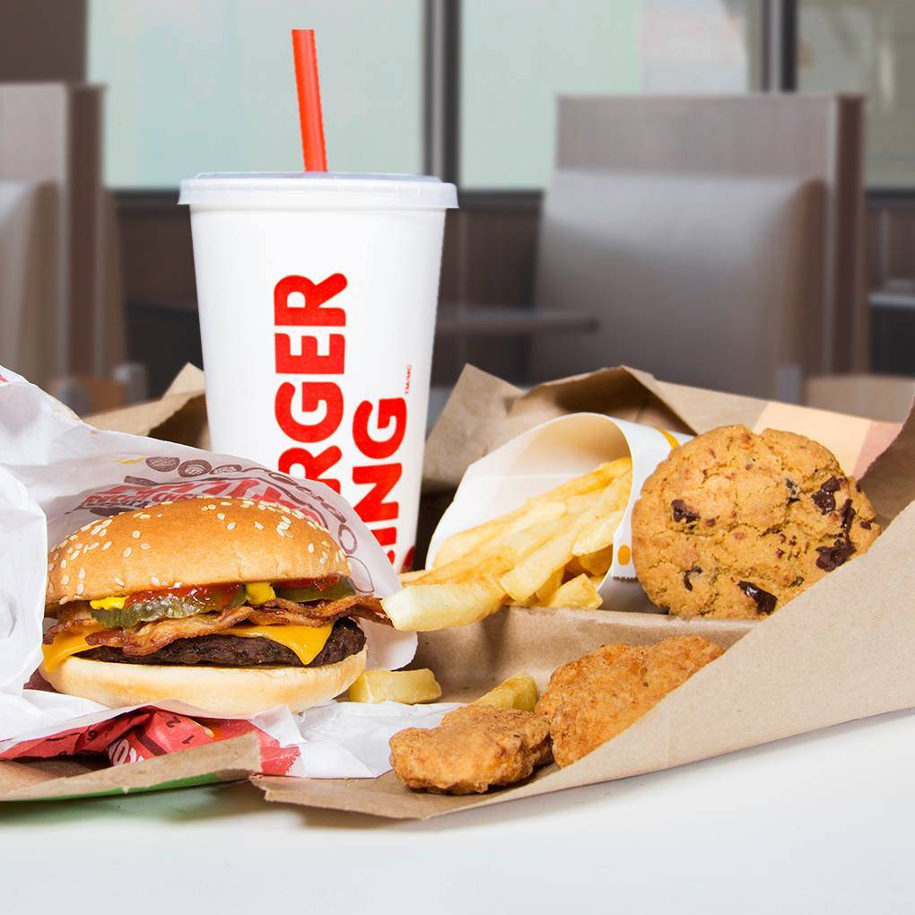 Burger King | restaurant | 4404 N 60th St, Omaha, NE 68104, USA | 4024574535 OR +1 402-457-4535