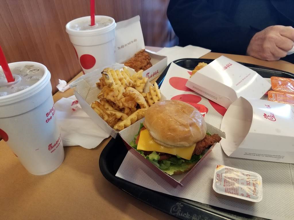 Chick-fil-A | restaurant | 750 Oakvale Rd, Princeton, WV 24740, USA | 6812825540 OR +1 681-282-5540