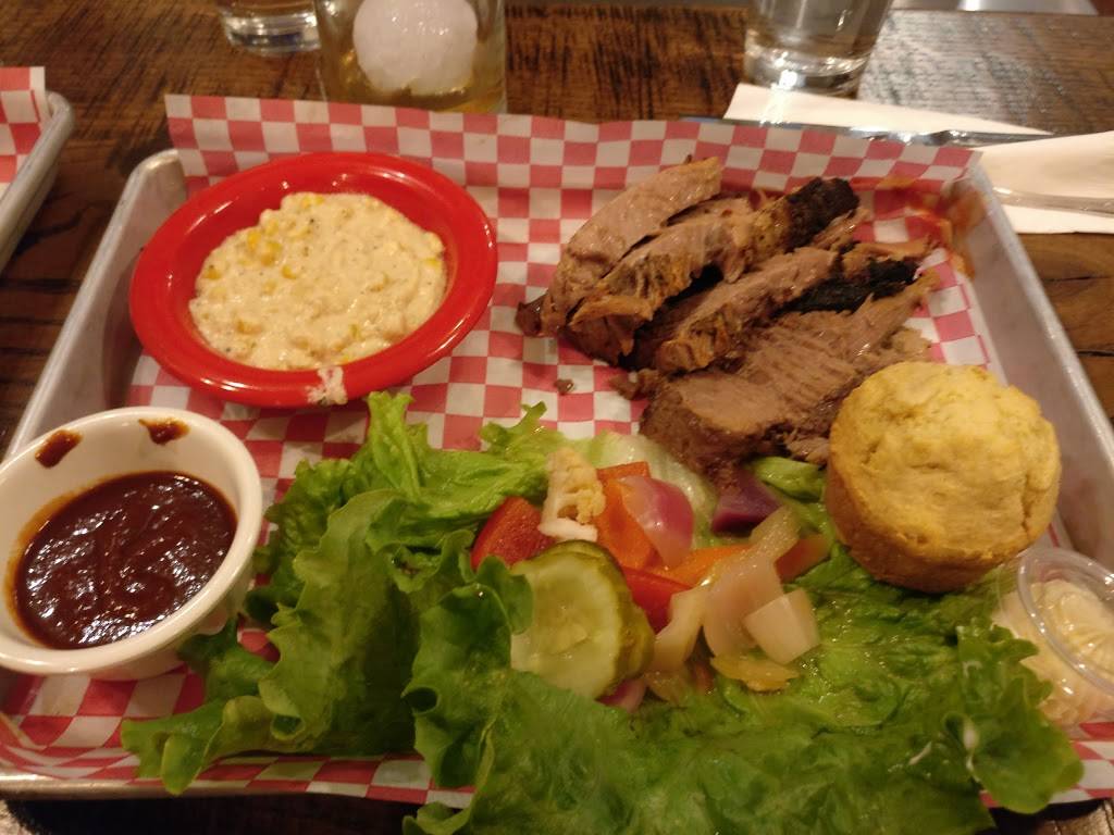 QBB - Quality Bourbons & Barbecue | restaurant | 216 Castro St, Mountain View, CA 94041, USA | 6509691112 OR +1 650-969-1112