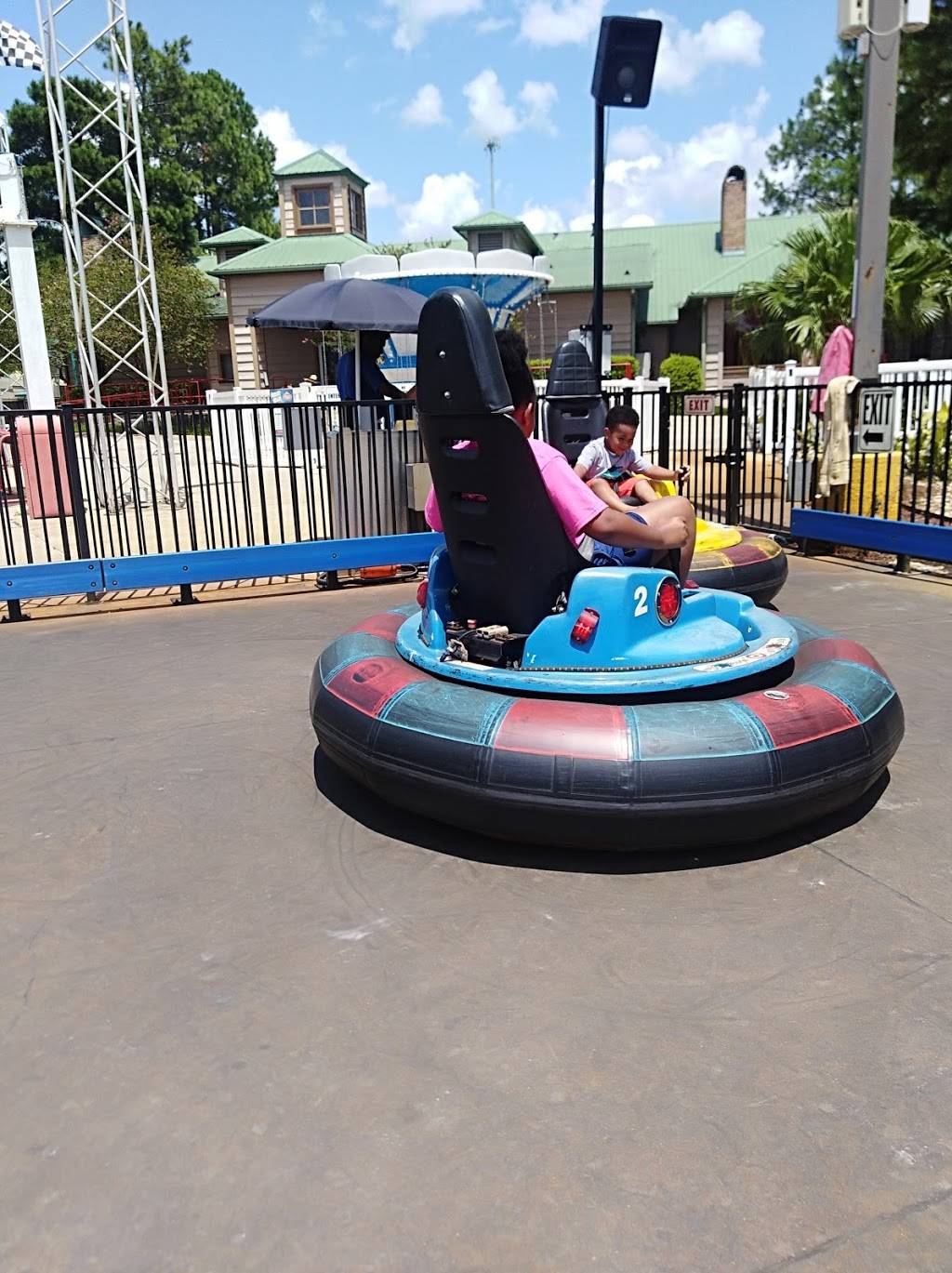 Celebration Station | restaurant | 10111 Gwenadele Ave, Baton Rouge, LA 70816, USA | 2259247888 OR +1 225-924-7888