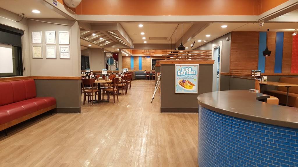 IHOP | restaurant | 1401 S Decatur Blvd, Las Vegas, NV 89102, USA | 7028771316 OR +1 702-877-1316