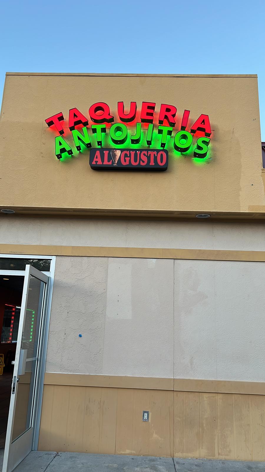 Antojitos al gusto | restaurant | 5841 University Ave, San Diego, CA 92115, USA | 4422028830 OR +1 442-202-8830