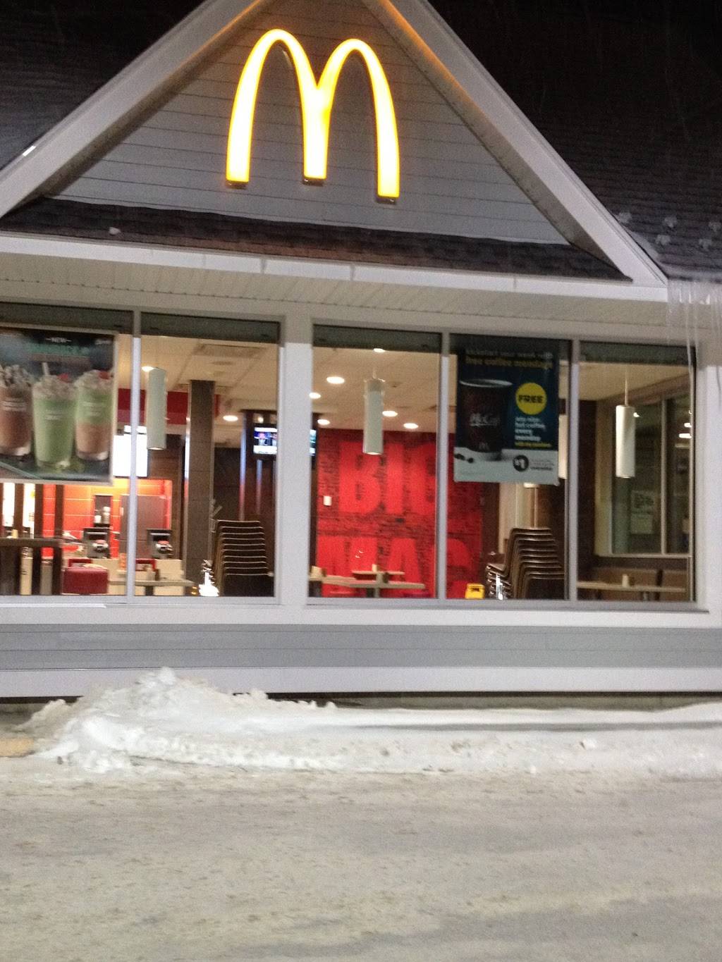 McDonalds | cafe | 15 Homestead Pl, Alton, NH 03809, USA | 6038756464 OR +1 603-875-6464