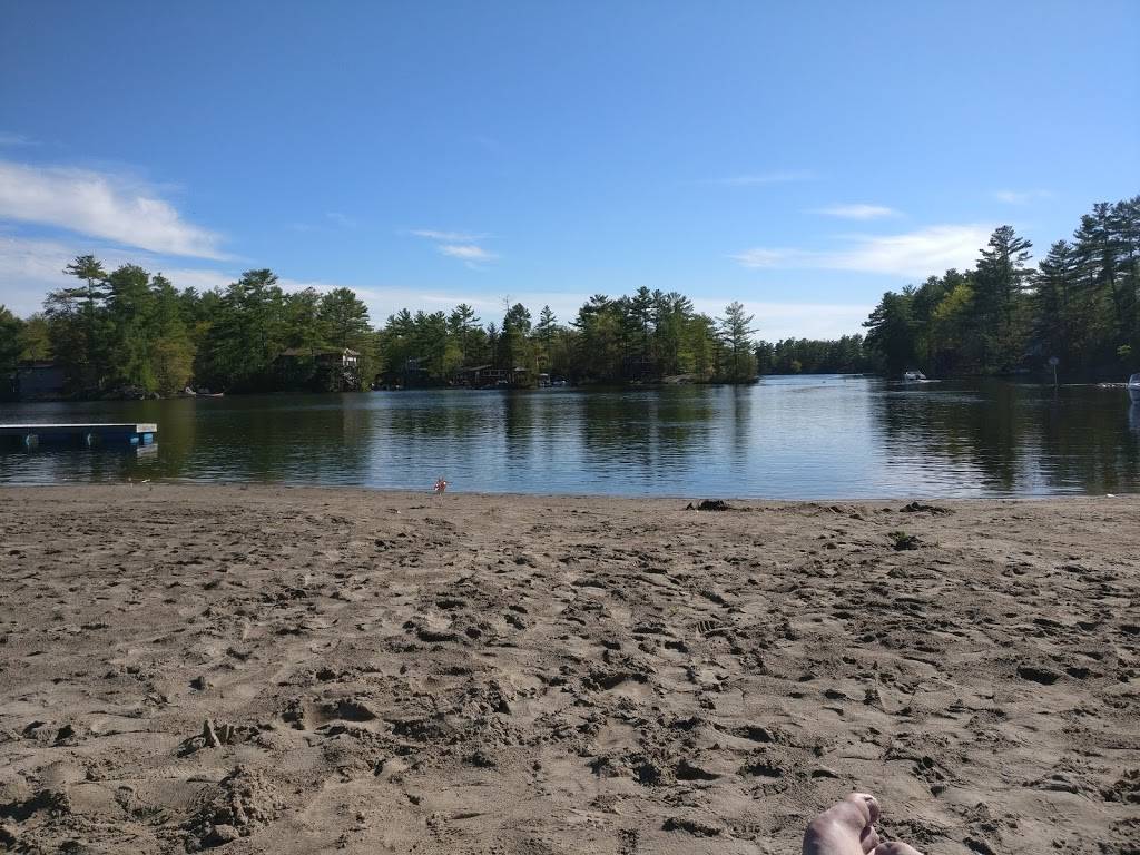 Catalina Bay Resort | restaurant | 17 Fire Route 82B, Buckhorn, ON K0L 1J0, Canada | 7056571655 OR +1 705-657-1655