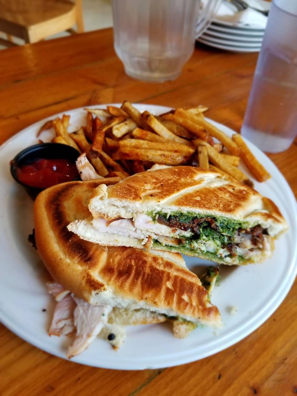 Woodfire Cafe | restaurant | 3965 Market Street, Riverside, CA 92501, USA | 9514655328 OR +1 951-465-5328