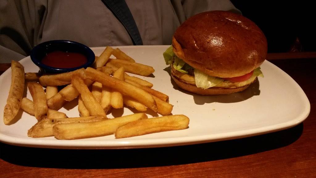 Red Lobster | restaurant | 1512 University Town Centre Dr, Morgantown, WV 26501, USA | 3045982201 OR +1 304-598-2201