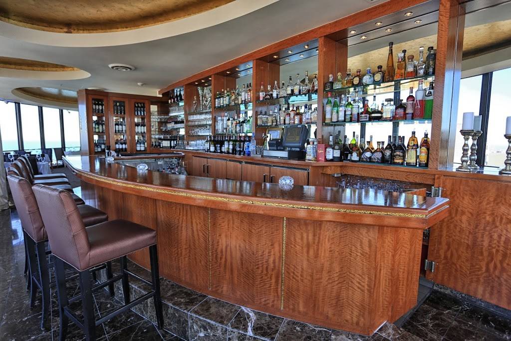 Cite | restaurant | 505 N Lake Shore Dr, Chicago, IL 60611, USA | 3126444050 OR +1 312-644-4050