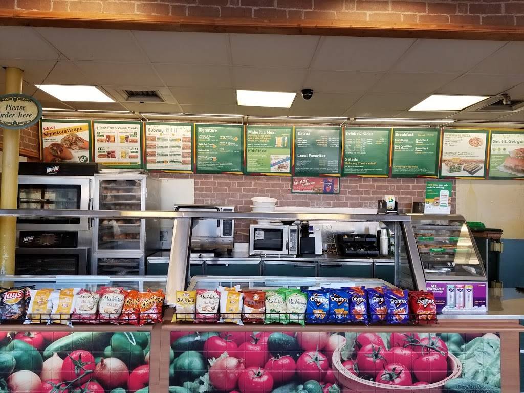 Subway Restaurants | restaurant | 2108 S Memorial Dr, Tulsa, OK 74129, USA | 9186657747 OR +1 918-665-7747