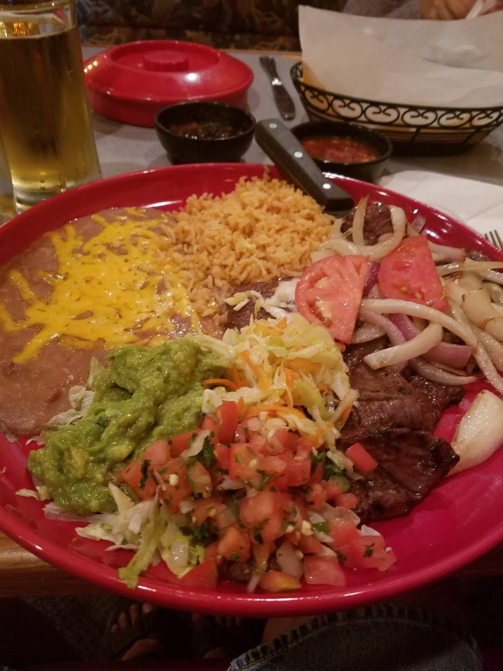 El Toro Restaurant | restaurant | 5716 N 26th St, Tacoma, WA 98407, USA | 2537597889 OR +1 253-759-7889