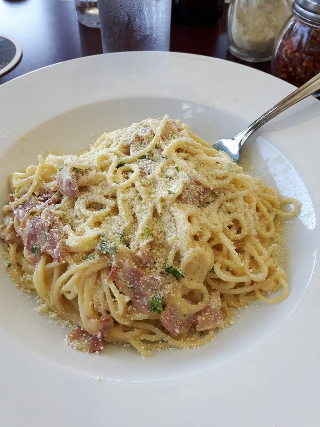 Trattoria Mario | restaurant | 5545 Chemin Upper Lachine, Montréal, QC H4A 2A5, Canada | 5144850235 OR +1 514-485-0235