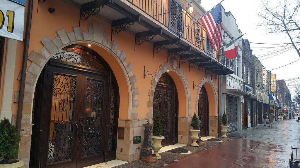 Tre Fontane | restaurant | 222 Avenue U, Brooklyn, NY 11223, USA | 7188727180 OR +1 718-872-7180