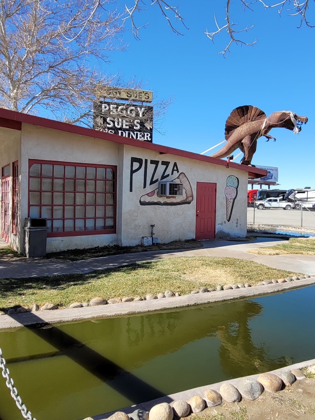 Peggy Sues 50s Diner | meal takeaway | 35654 Yermo Rd, Yermo, CA 92398, USA | 7602543370 OR +1 760-254-3370