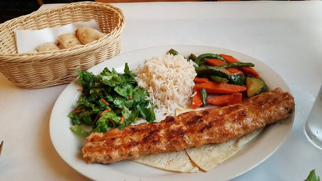 Bosphorus Istanbul Cafe | restaurant | 935 S East St, Indianapolis, IN 46225, USA | 3179741770 OR +1 317-974-1770