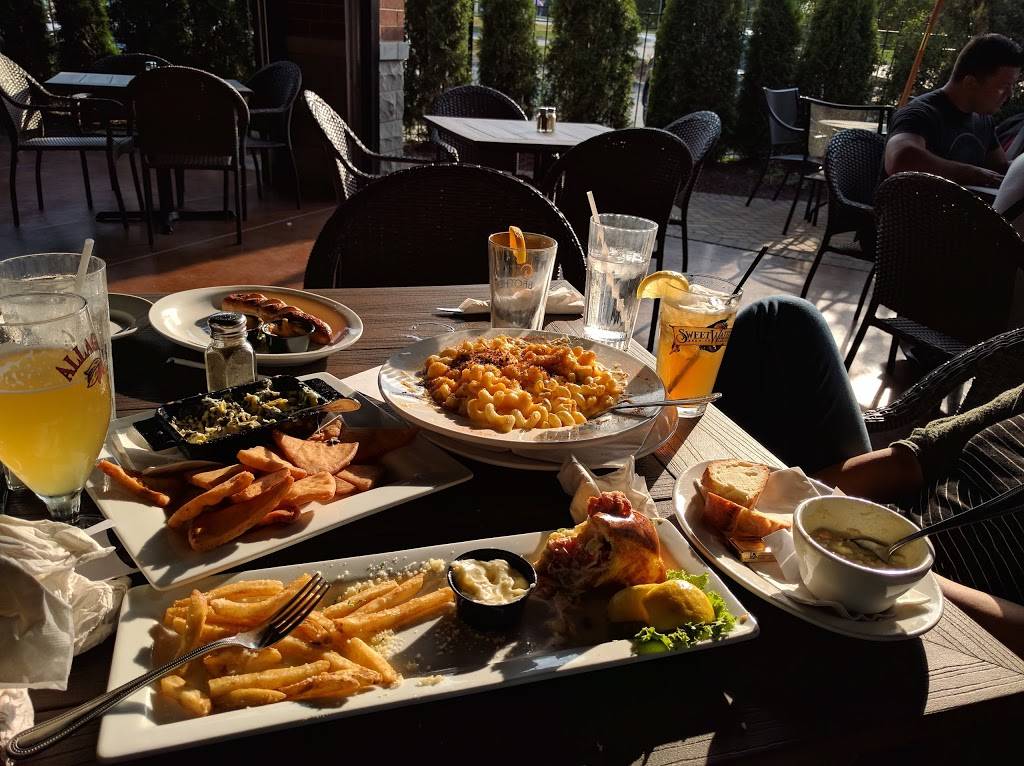 3 Corners Grill & Tap | restaurant | 9701, 12371 Derby Rd, Lemont, IL 60439, USA | 6302577780 OR +1 630-257-7780