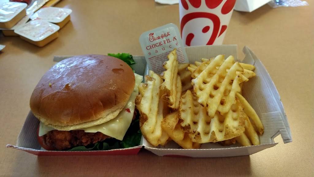 Chick-fil-A | restaurant | 9331 E Arapahoe Rd, Greenwood Village, CO 80112, USA | 3037060106 OR +1 303-706-0106