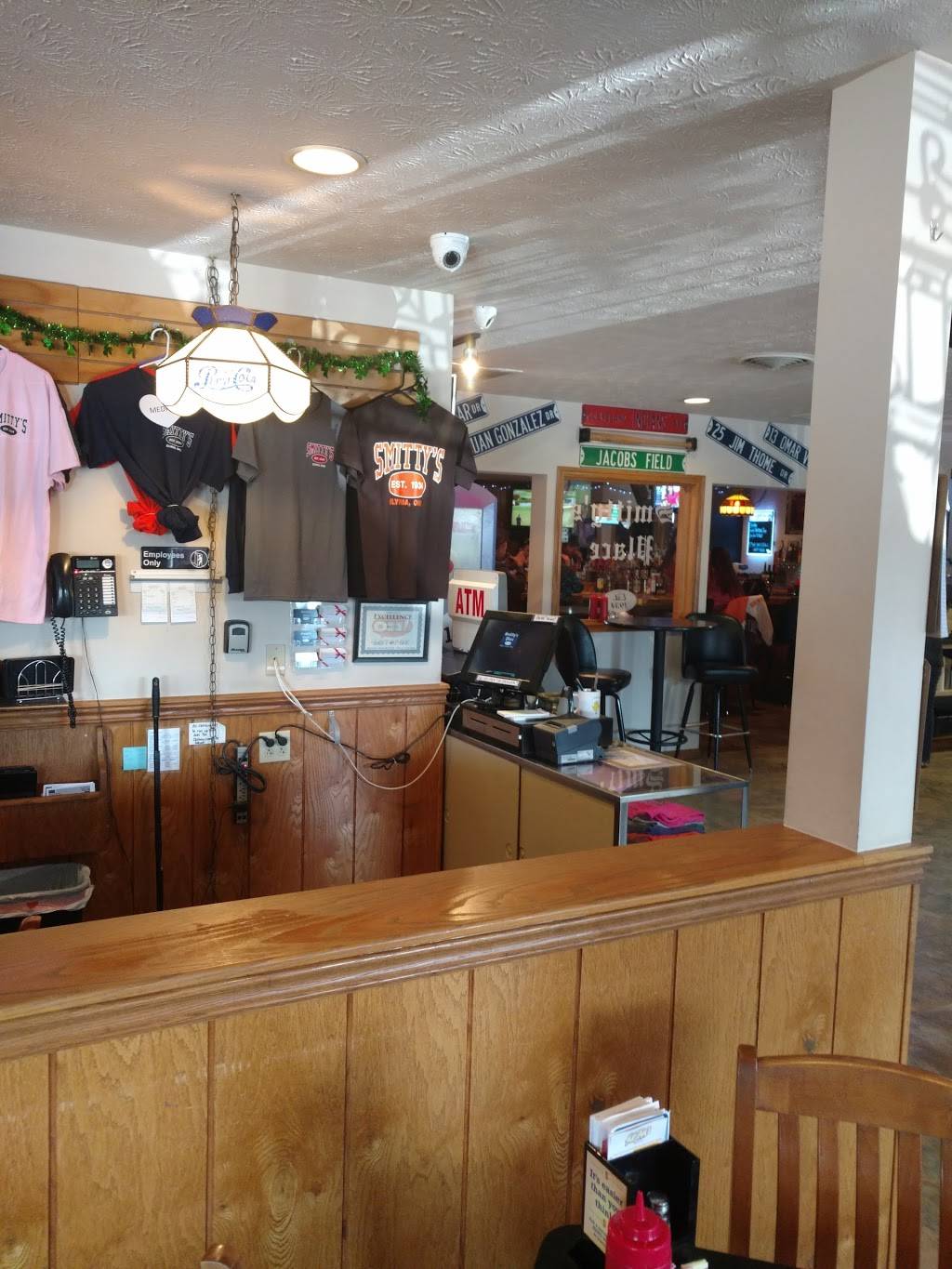 Smittys Place. | restaurant | 368 E Bridge St, Elyria, OH 44035, USA | 4403239708 OR +1 440-323-9708