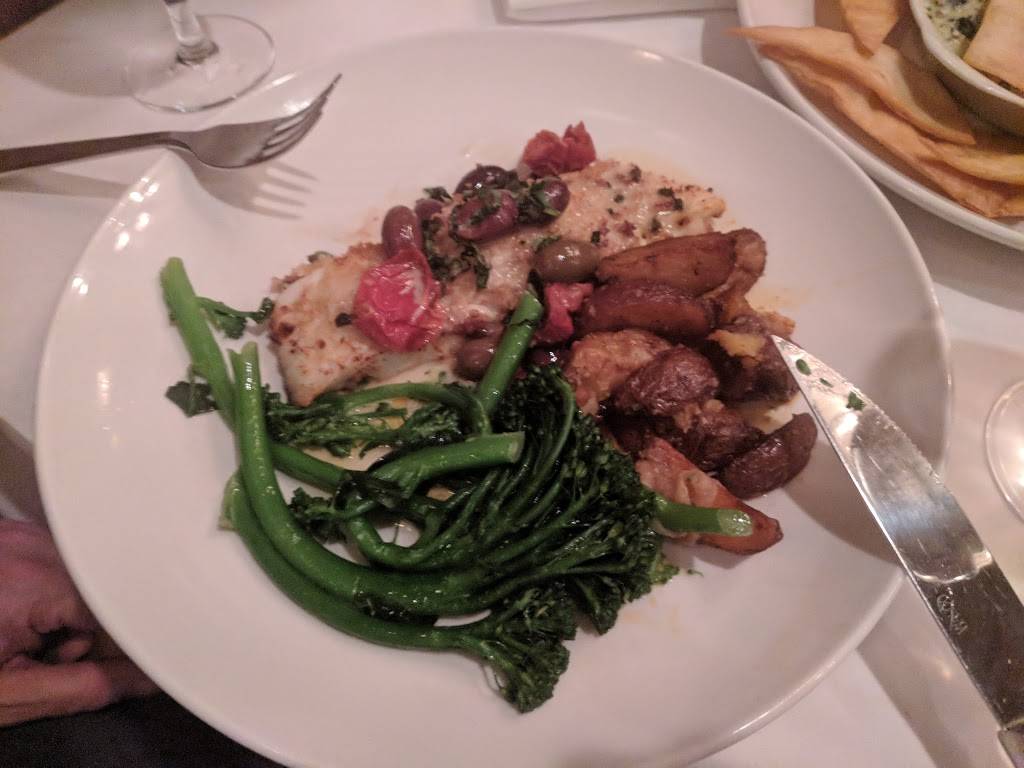 Bascoms Chop House | restaurant | 3665 Ulmerton Rd, Clearwater, FL 33762, USA | 7275733363 OR +1 727-573-3363