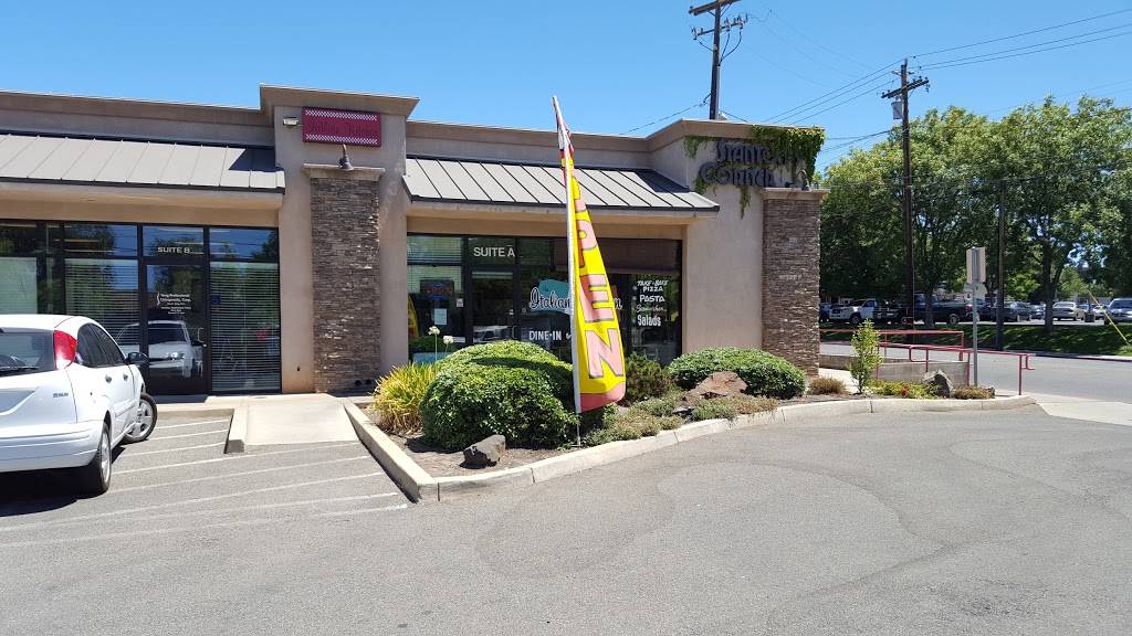 The Italian Kitchen | restaurant | 2275 Myers St, Oroville, CA 95966, USA | 5305338880 OR +1 530-533-8880